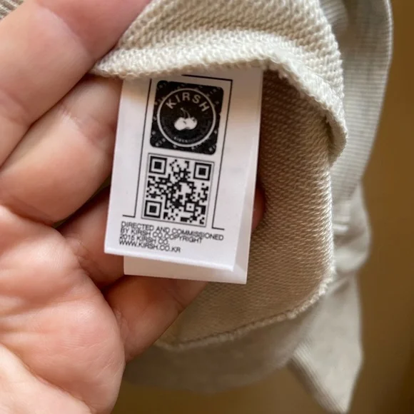 Cute Cherry Sweatshirt - Picture 3 of 8